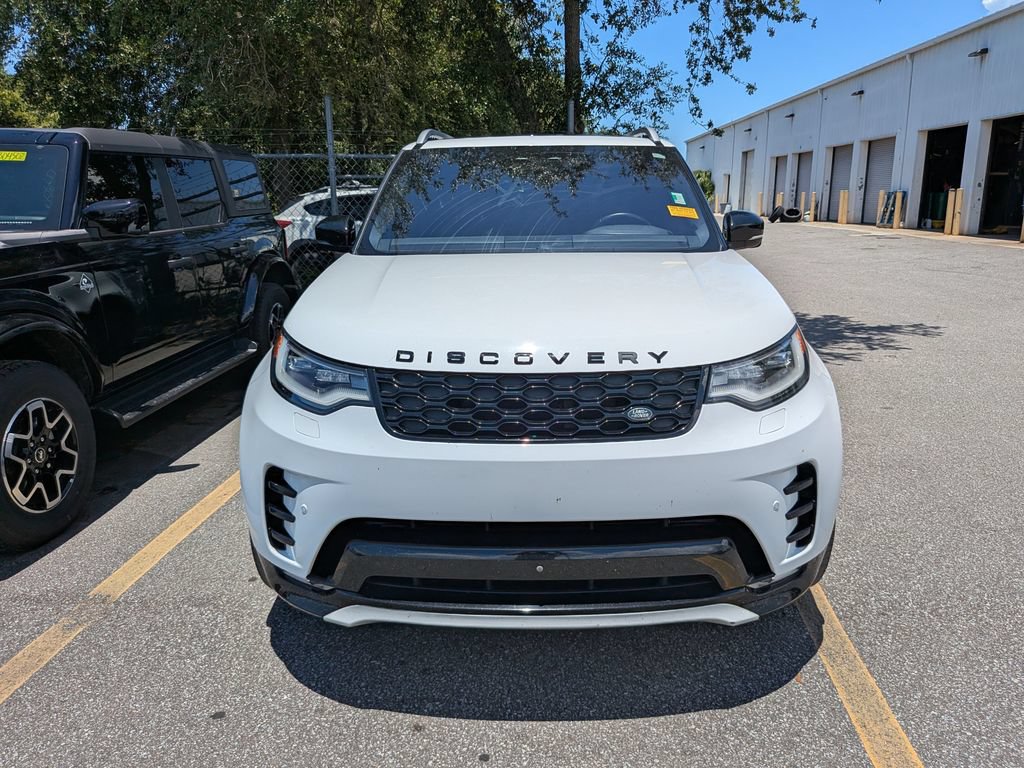 Used 2021 Land Rover Discovery S R-Dynamic AWD/4WD image 2