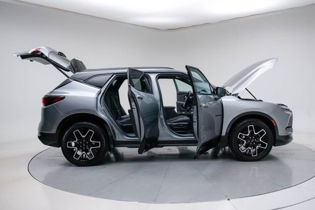 Used 2023 Chevrolet Blazer RS w/ Driver Confidence II Package image 15