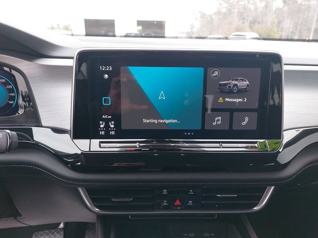 Used 2025 Volkswagen Atlas Cross Sport SE image 16