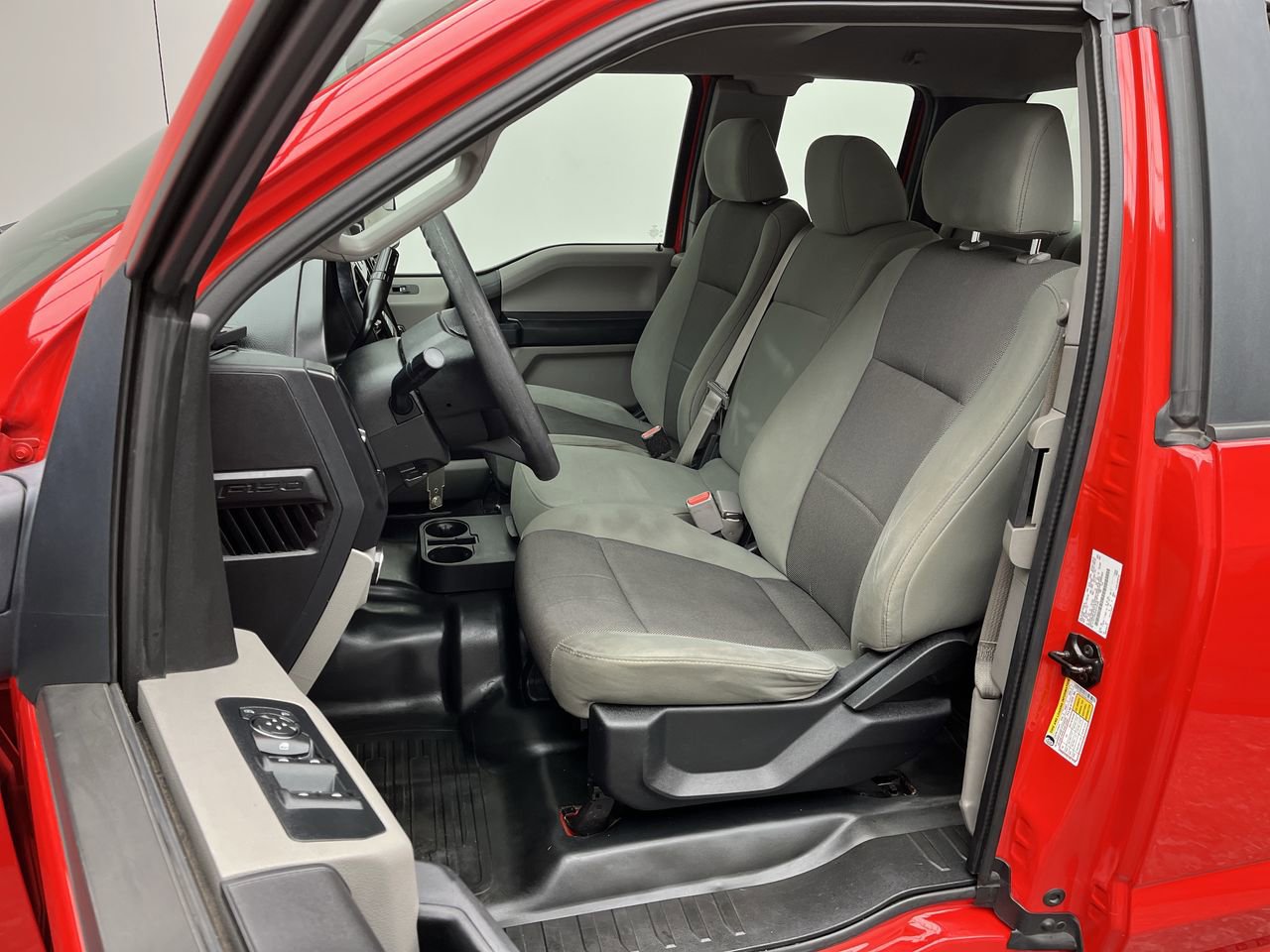 Used 2017 Ford F150 XL w/ Equipment Group 101A Mid AWD/4WD image 9