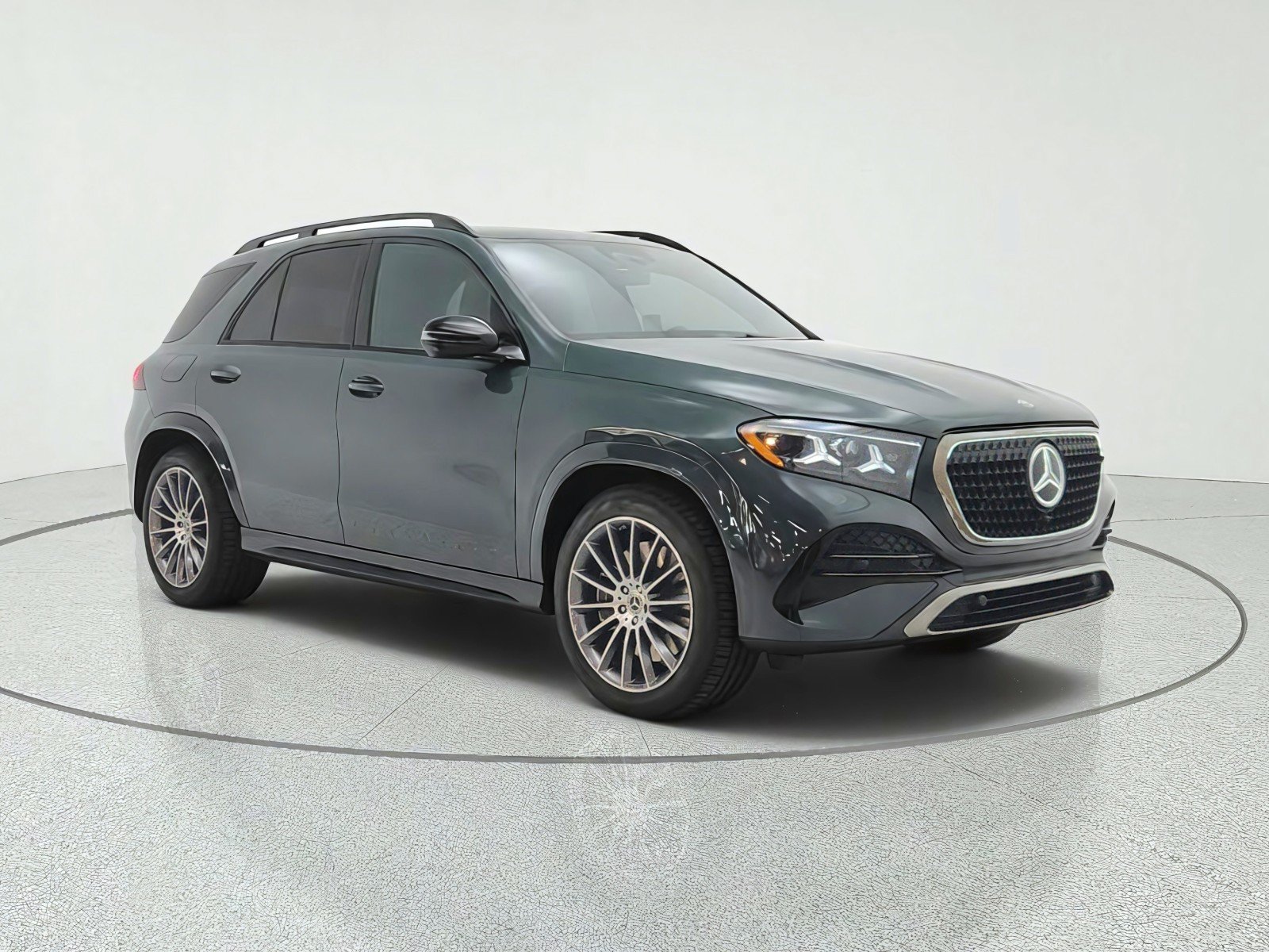 New 2027 Mercedes-Benz GLE 450 4MATIC image 3