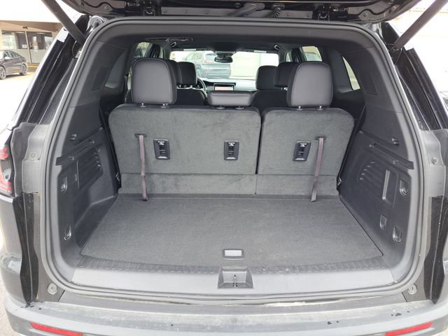 Used 2024 GMC Acadia Elevation w/ LPO, Floor Liner Package FWD image 25