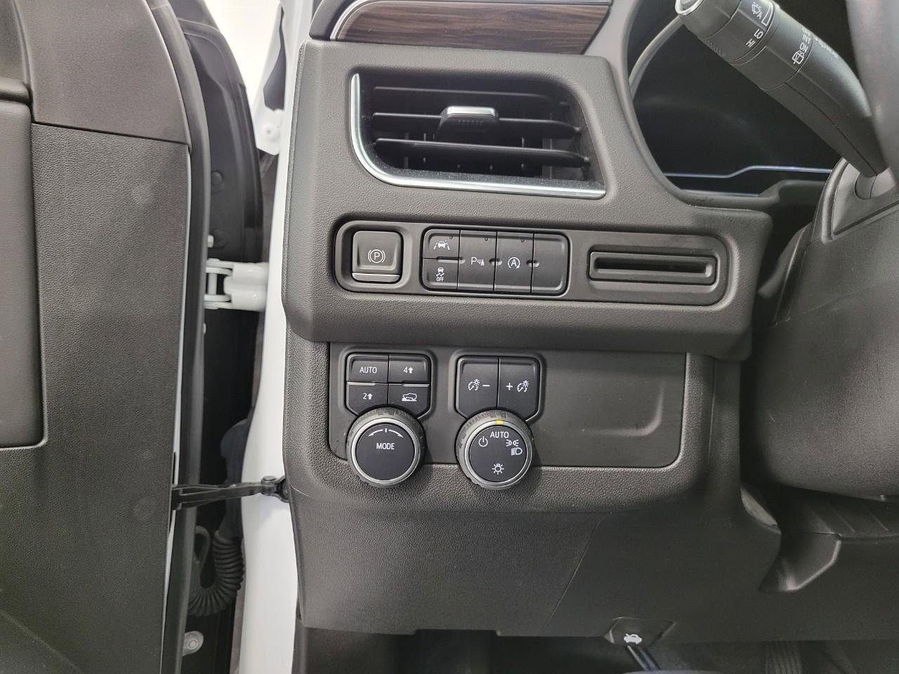 Used 2023 Chevrolet Tahoe LT image 11