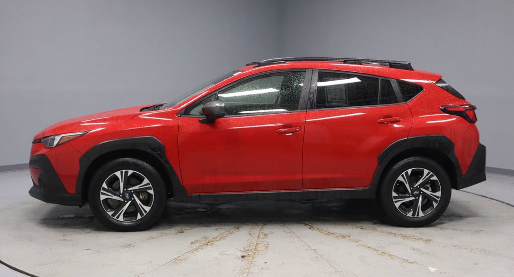 Used 2025 Subaru Crosstrek 2.5i Premium AWD/4WD image 9