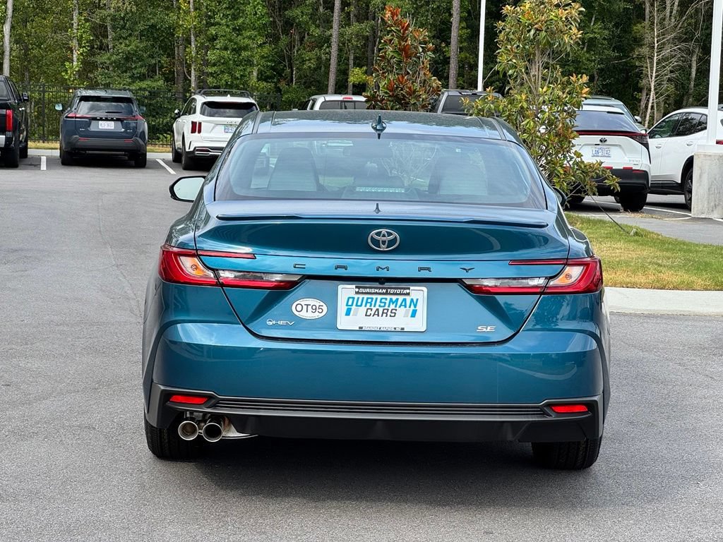 New 2026 Toyota Camry SE FWD image 4