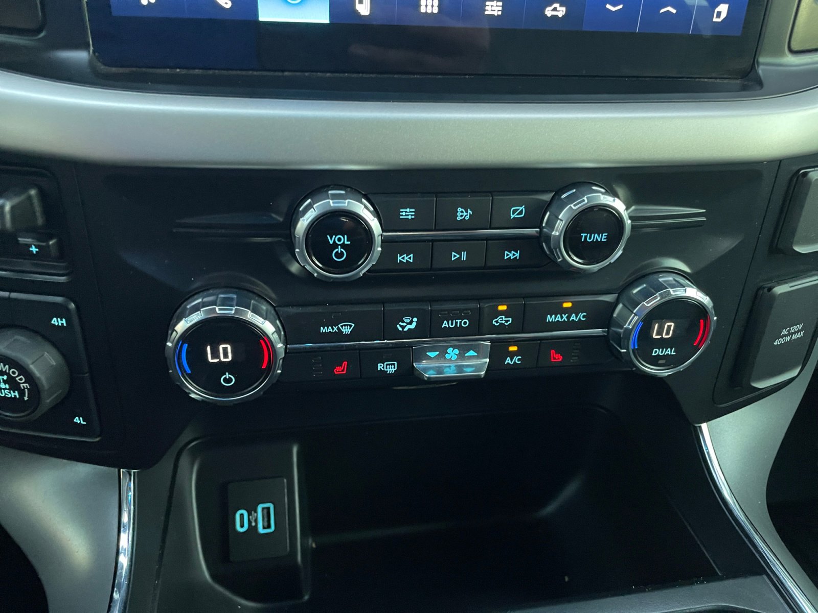 Certified 2021 Ford F150 XLT w/ Equipment Group 302A High AWD/4WD image 24