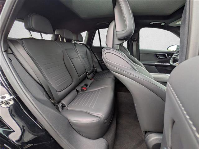 Certified 2026 Mercedes-Benz GLC 300 image 19