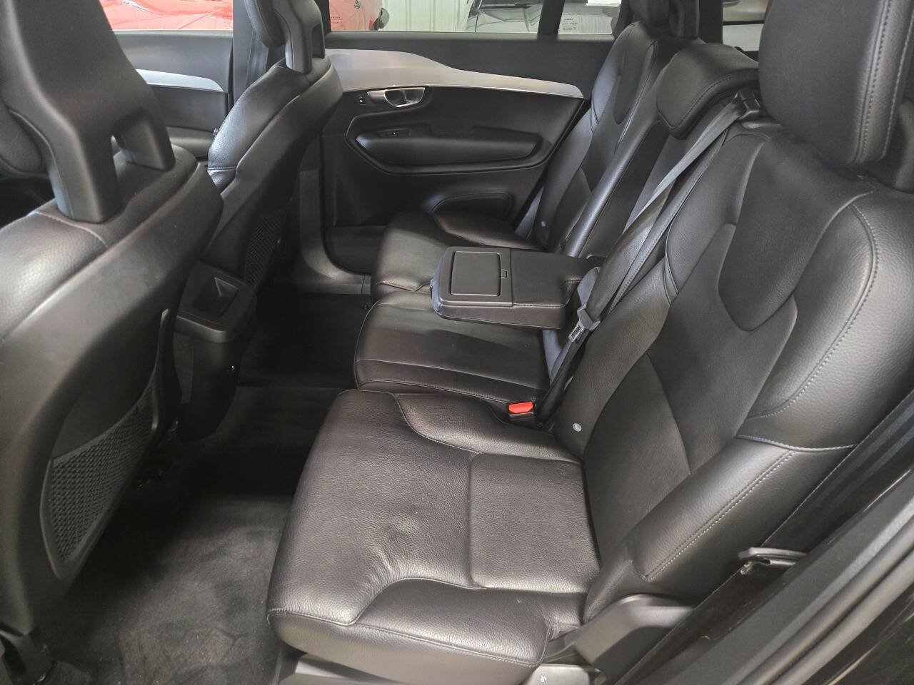 Used 2018 Volvo XC90 T5 Momentum AWD/4WD image 18