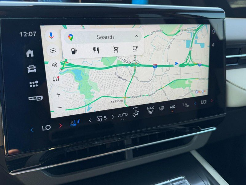 Certified 2024 Lincoln Nautilus Premier image 23