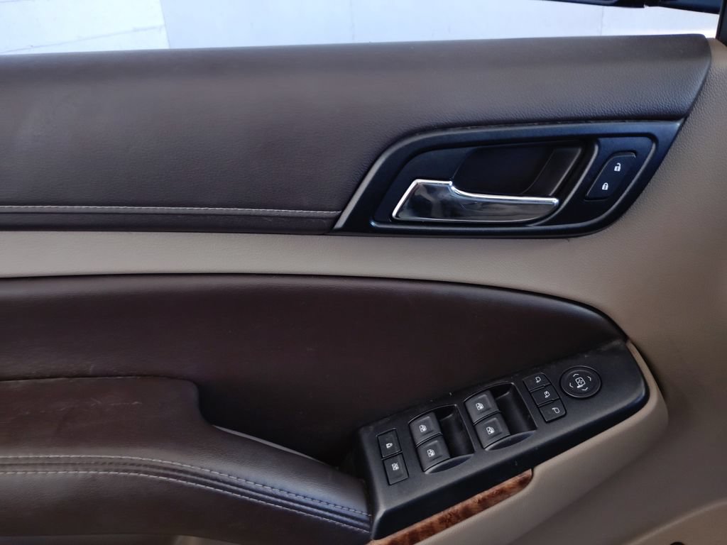 Used 2016 Chevrolet Tahoe LTZ AWD/4WD image 26