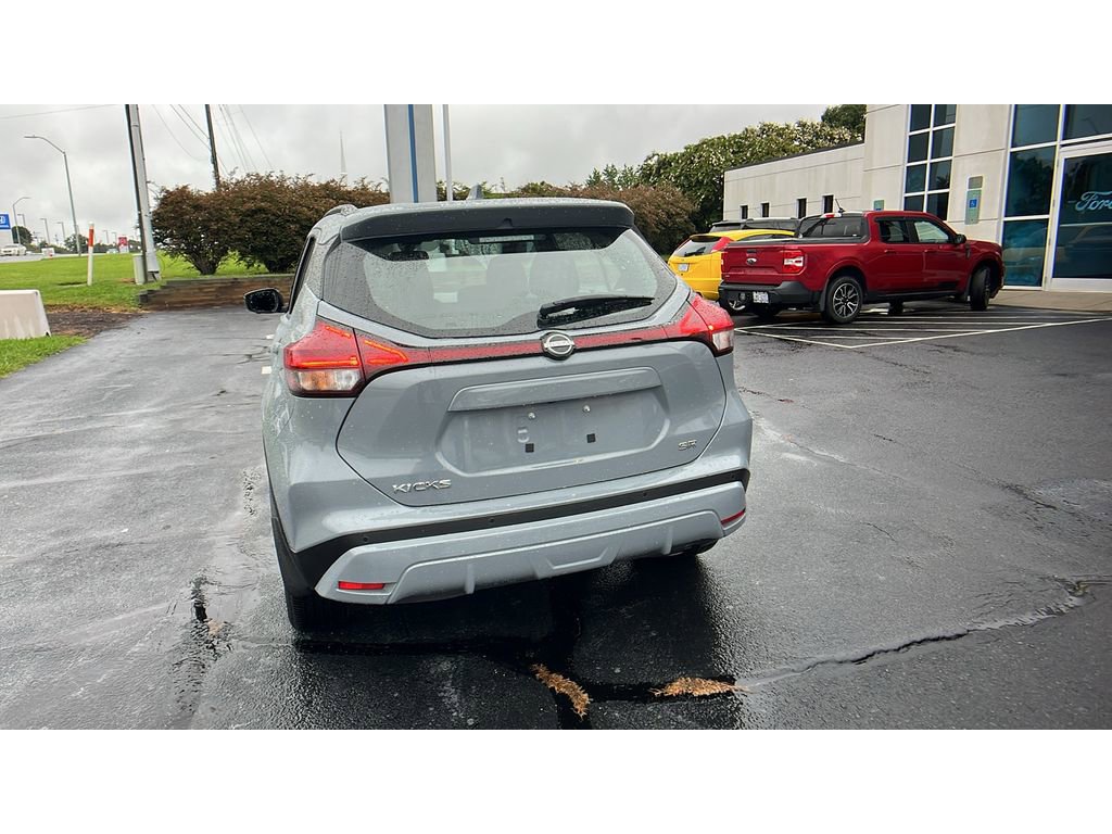 Used 2023 Nissan Kicks SR image 21