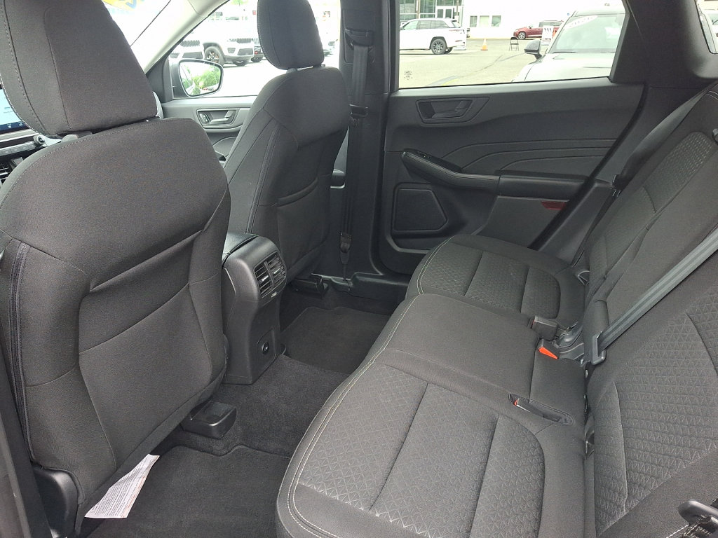 Used 2024 Ford Escape Active AWD/4WD image 24