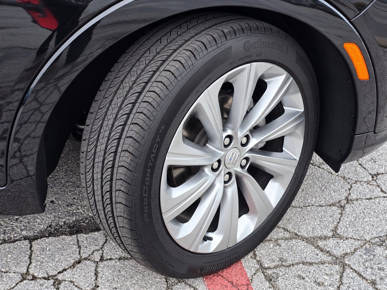 Certified 2025 Buick Envista Avenir FWD image 8