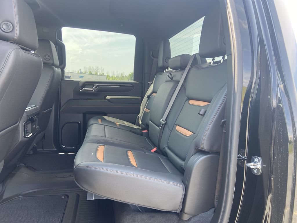 Certified 2024 GMC Sierra 2500 AT4 w/ Snow Plow Prep/Camper Package AWD/4WD image 25
