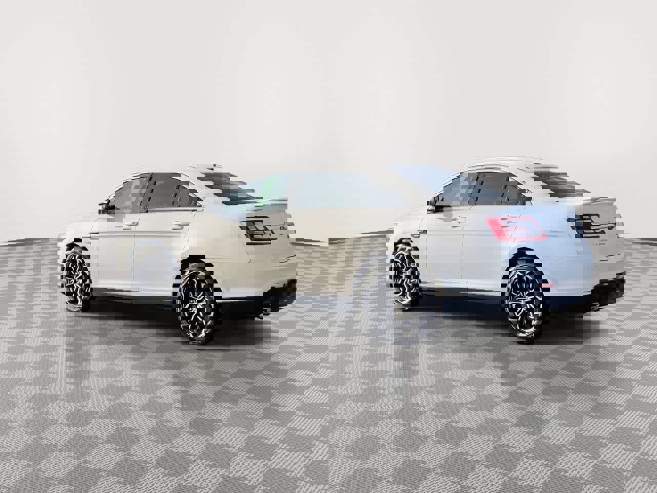 Used 2015 Ford Taurus SHO w/ Equipment Group 401A image 6