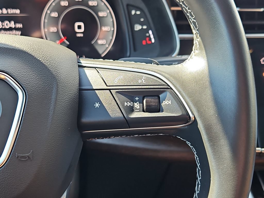 Certified 2025 Audi Q8 Premium Plus AWD/4WD image 29
