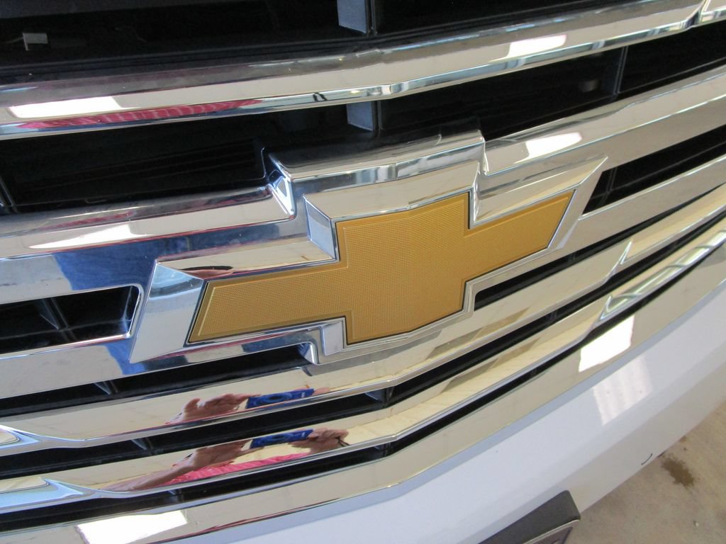 Used 2018 Chevrolet Tahoe LT w/ Off-Road Package AWD/4WD image 16
