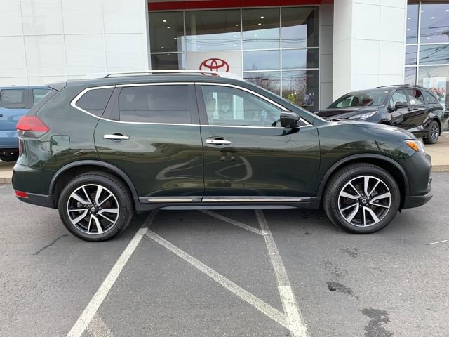 Used 2020 Nissan Rogue SL image 2