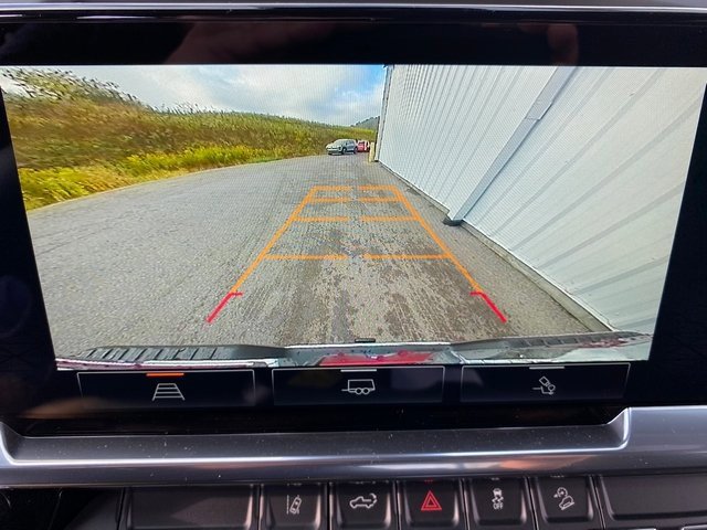 New 2026 GMC Sierra 2500 SLE w/ SLE Value Package; image 9