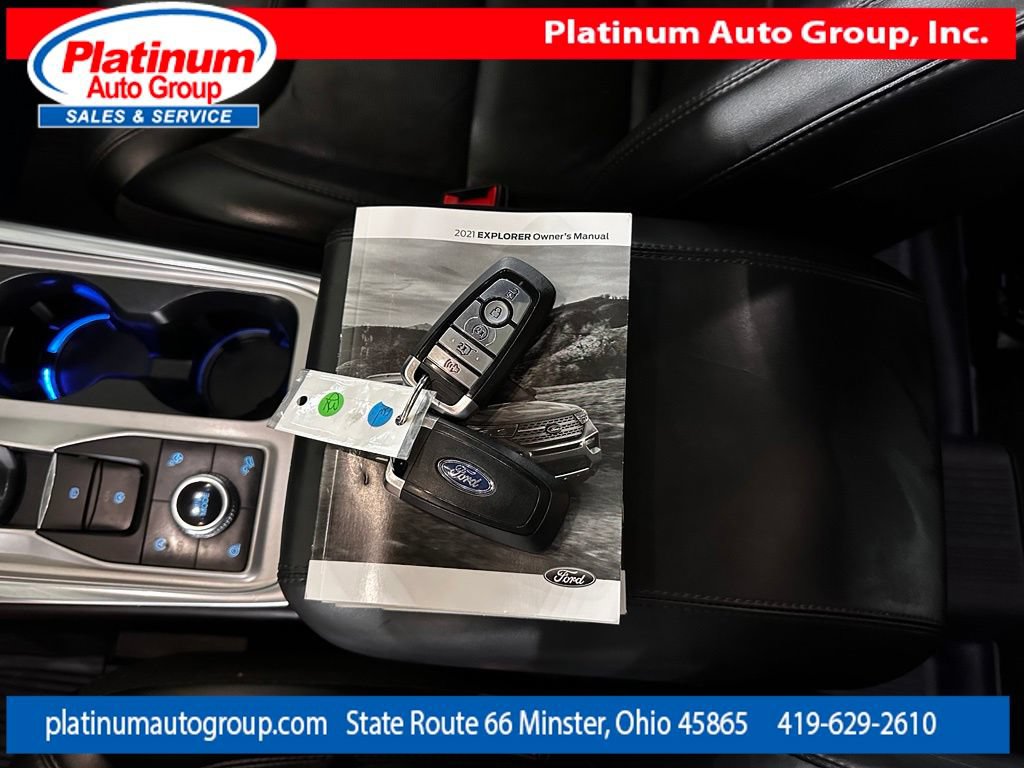 Used 2021 Ford Explorer Platinum w/ Equipment Group 601A AWD/4WD image 26