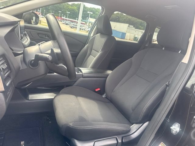 Used 2024 Nissan Rogue S FWD image 15