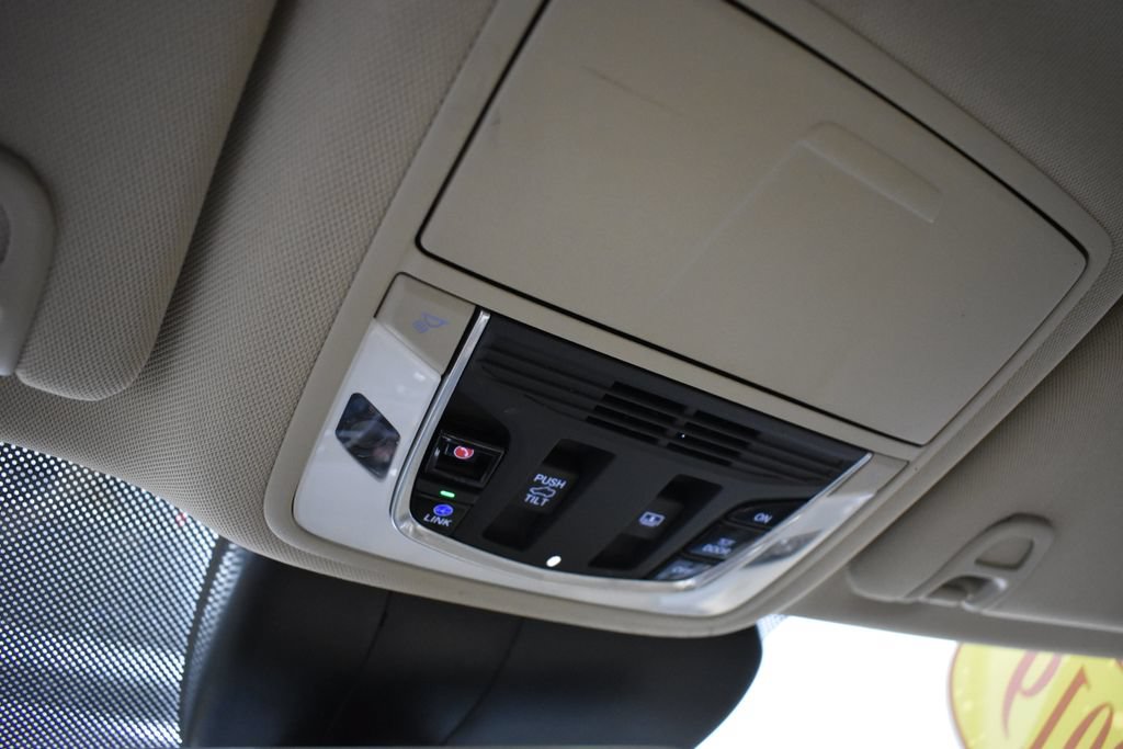 Used 2019 Acura RDX w/ Advance Package FWD image 27