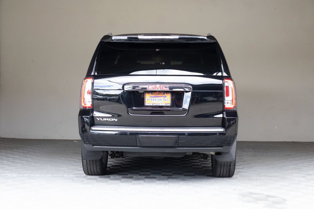 Used 2020 GMC Yukon Denali w/ Denali Ultimate Package AWD/4WD image 12