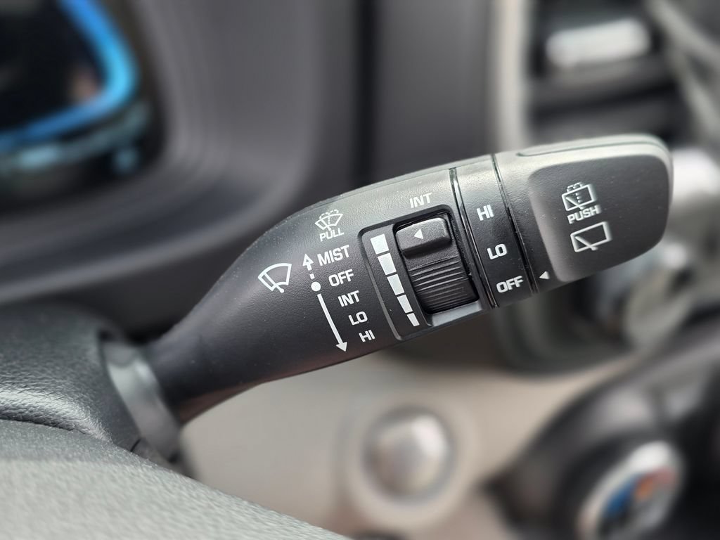 New 2026 Hyundai Venue SEL FWD image 36
