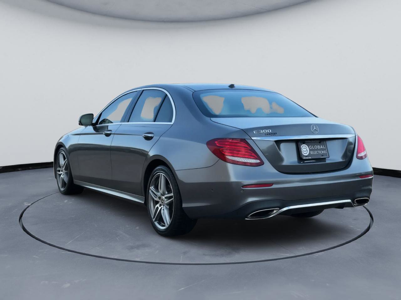 Used 2017 Mercedes-Benz E 300 image 6