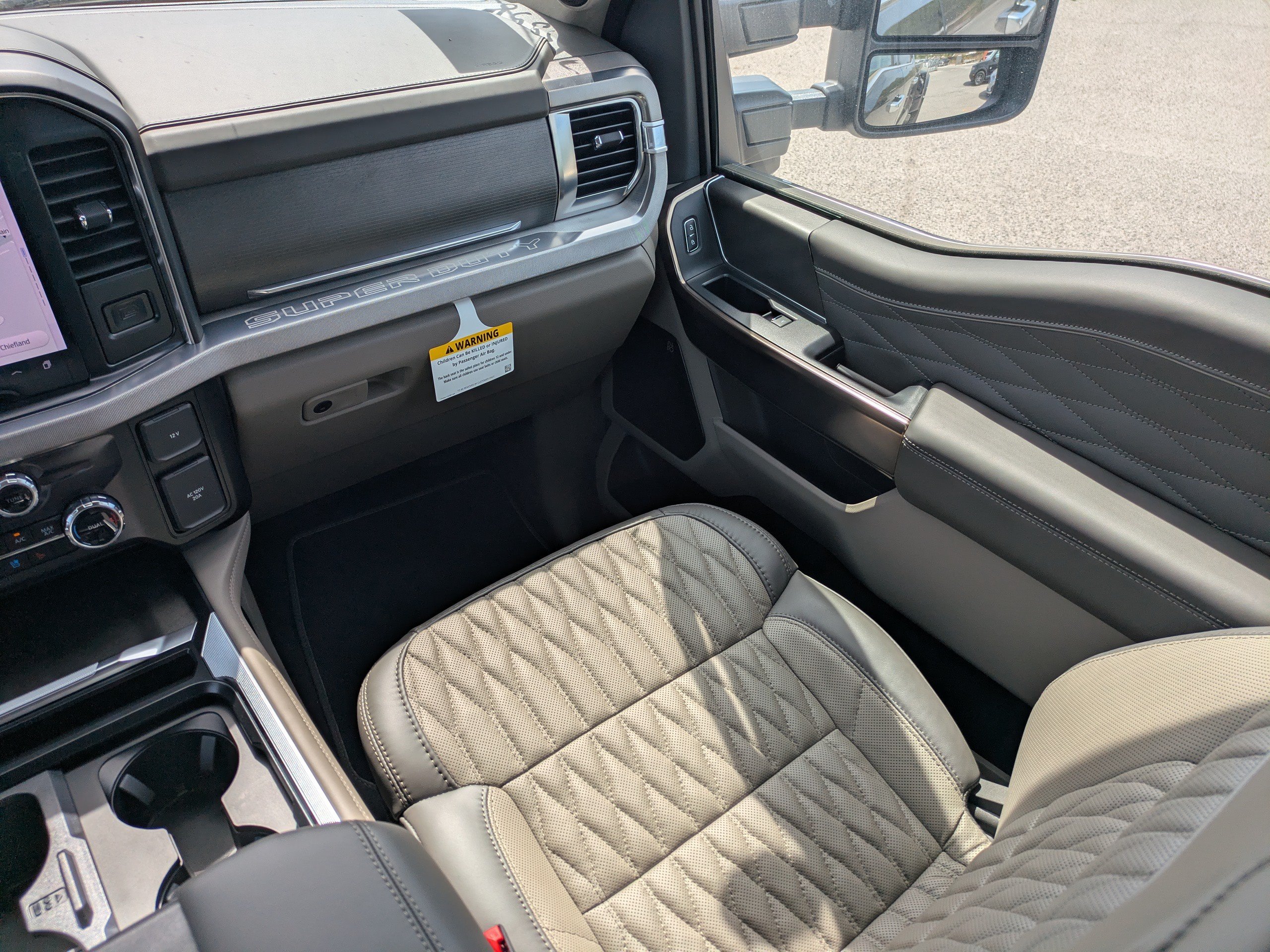 Used 2026 Ford F450 Platinum w/ Platinum Plus Package AWD/4WD image 22