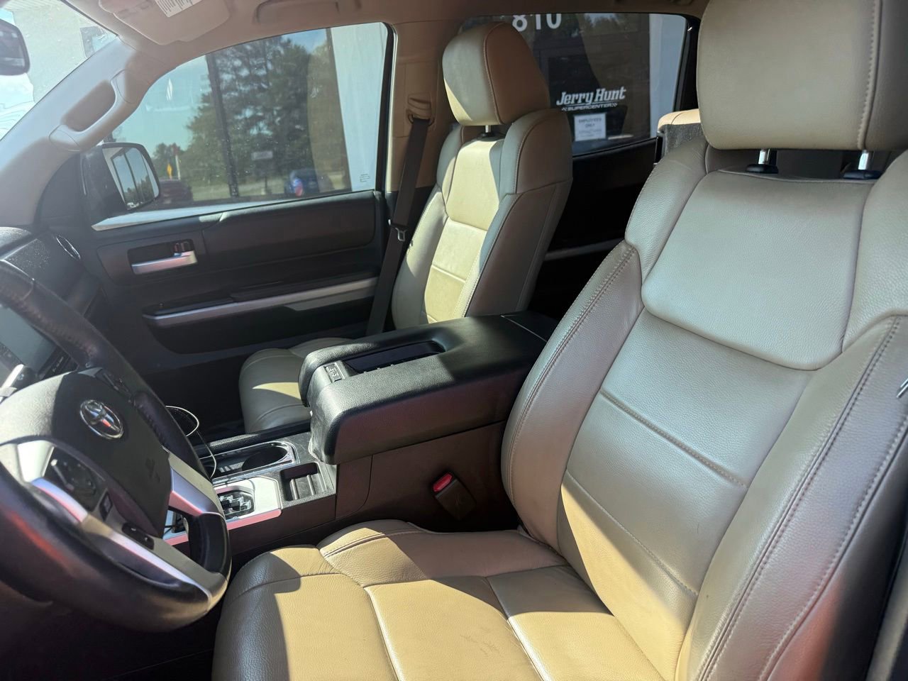 Used 2021 Toyota Tundra SR5 w/ SR5 Leather Package AWD/4WD image 3