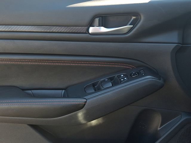 Used 2022 Nissan Altima 2.5 SR image 13