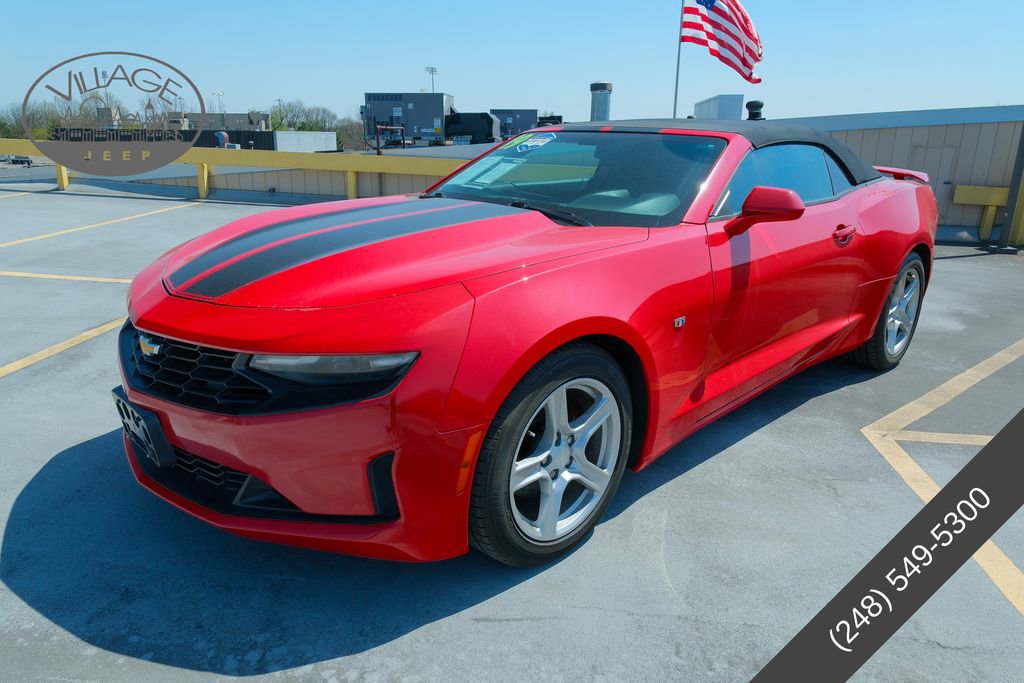 Used 2019 Chevrolet Camaro LT RWD image 8