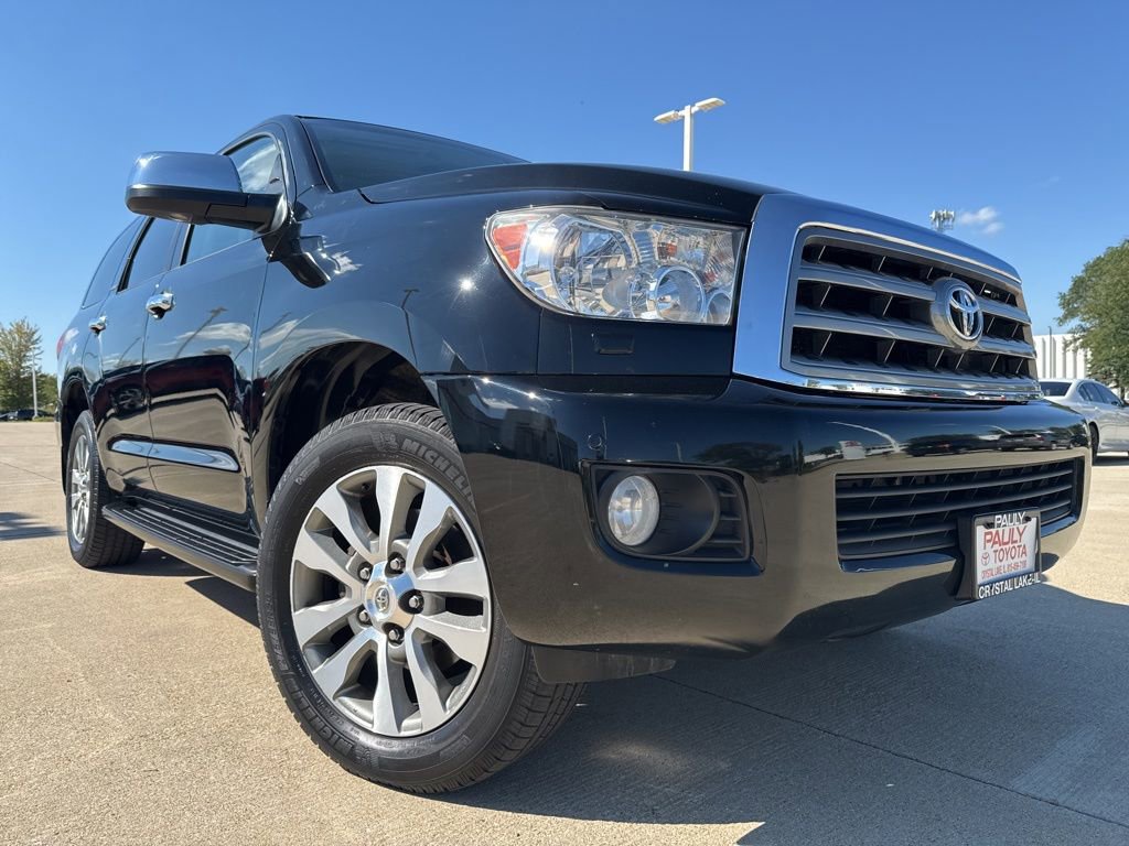Used 2017 Toyota Sequoia Limited w/ Safety & Convenience Package image 2