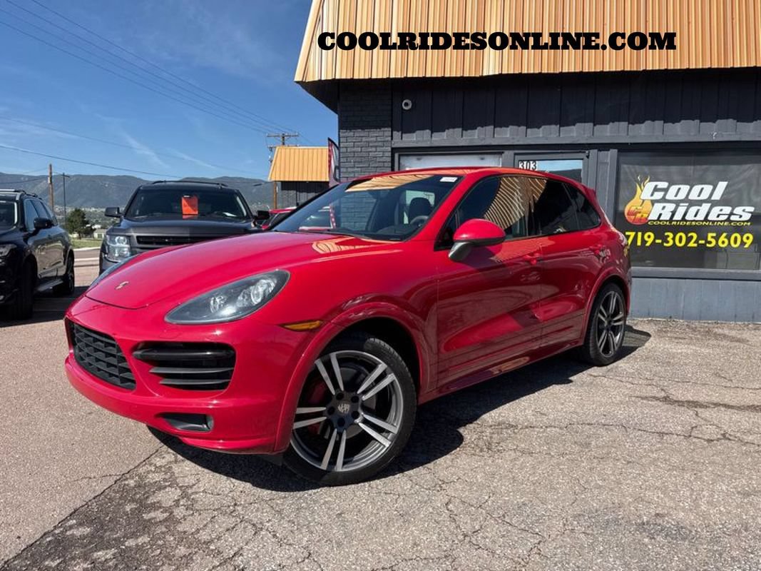 Used 2013 Porsche Cayenne GTS AWD/4WD image 1