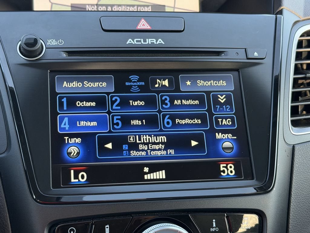Used 2017 Acura RDX AWD w/ Advance Package image 22