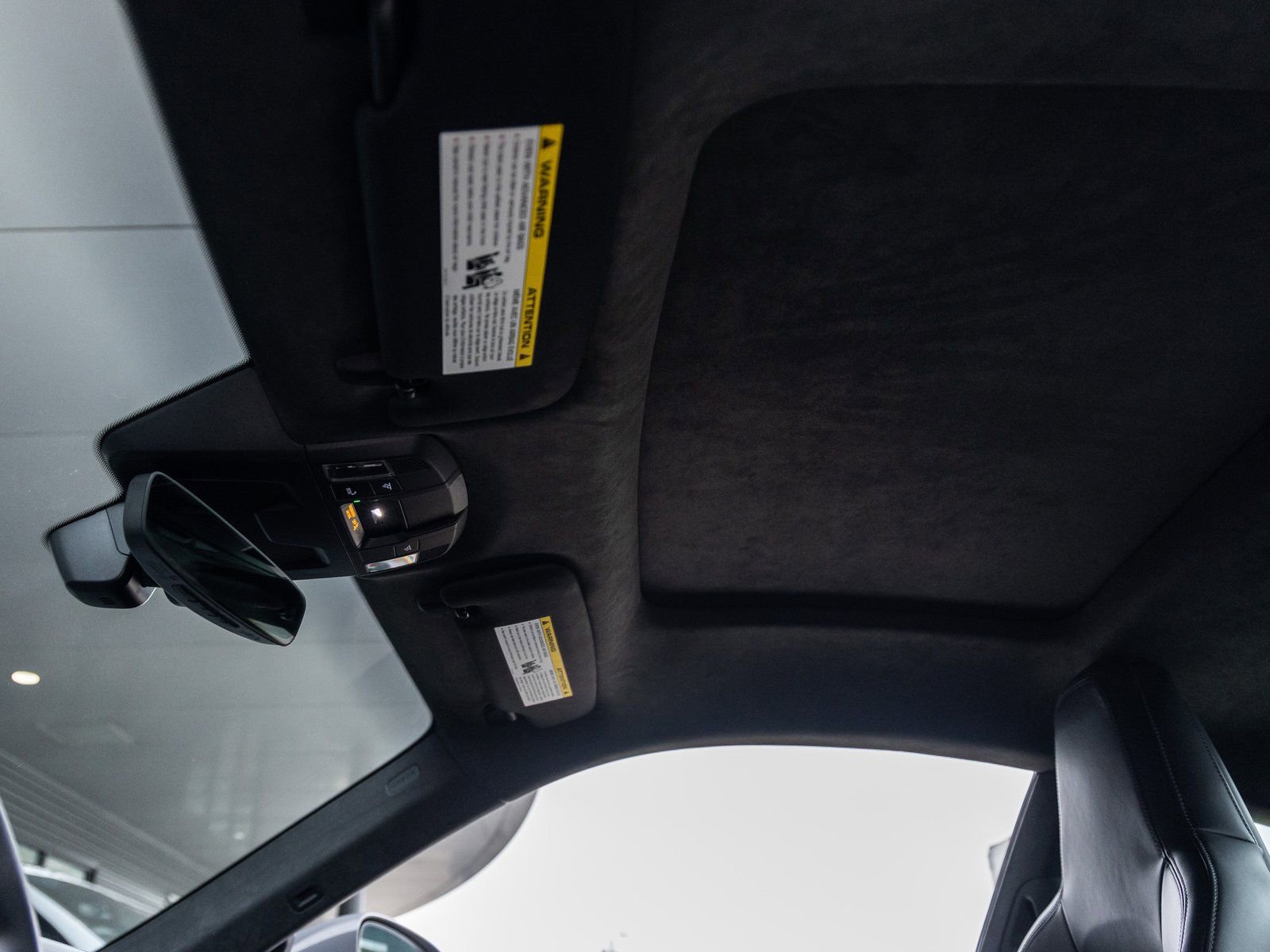 Used 2025 Porsche 911 Carrera GTS image 24