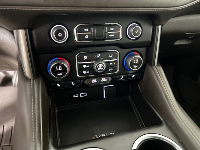 Used 2021 Chevrolet Suburban LT image 20