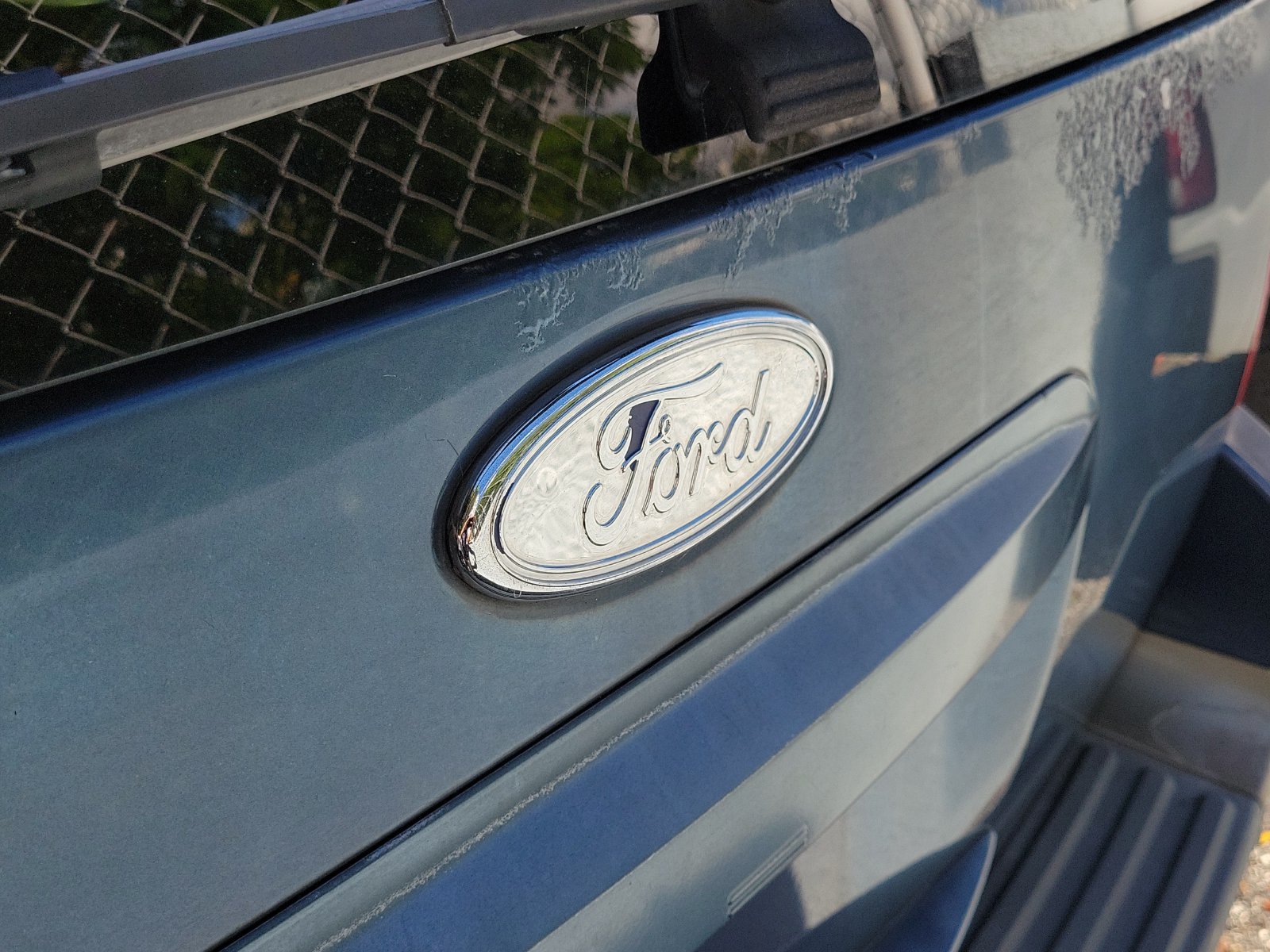 Used 2004 Ford Expedition Eddie Bauer RWD image 6