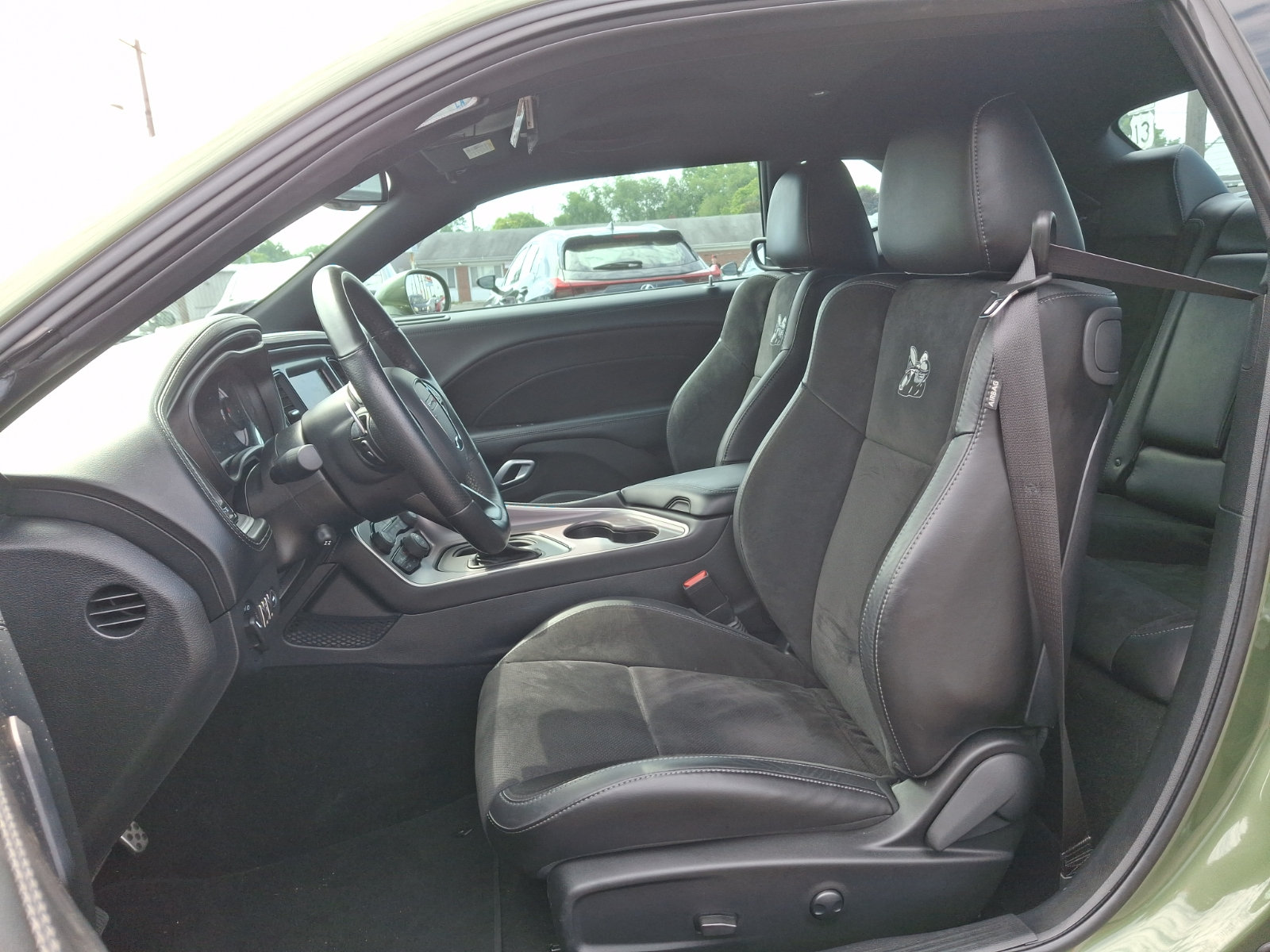 Used 2022 Dodge Challenger R/T Scat Pack RWD image 13