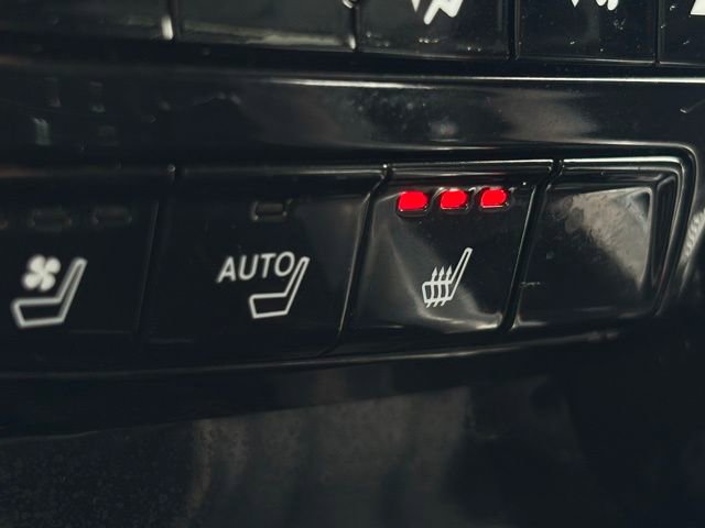 Used 2023 Acura MDX Advance image 37