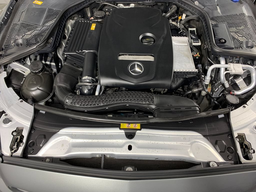 Used 2016 Mercedes-Benz C 300 Sedan image 11