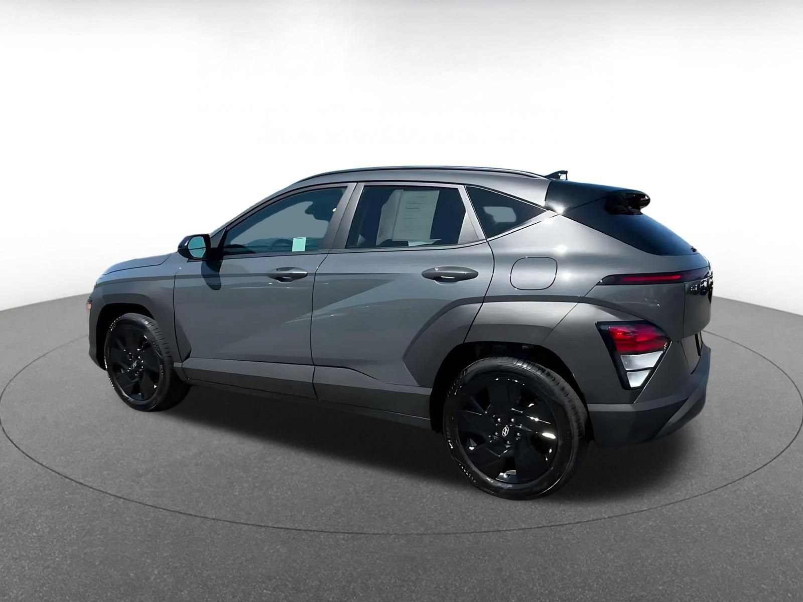 Used 2026 Hyundai Kona SEL Sport FWD image 8