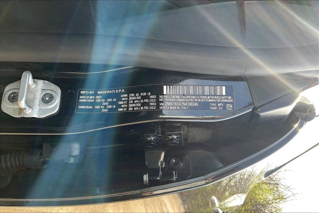 Used 2022 Maserati Levante GT image 19