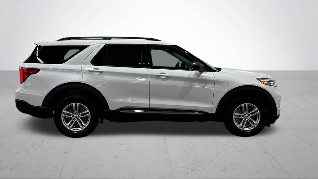 Certified 2023 Ford Explorer XLT AWD/4WD image 9