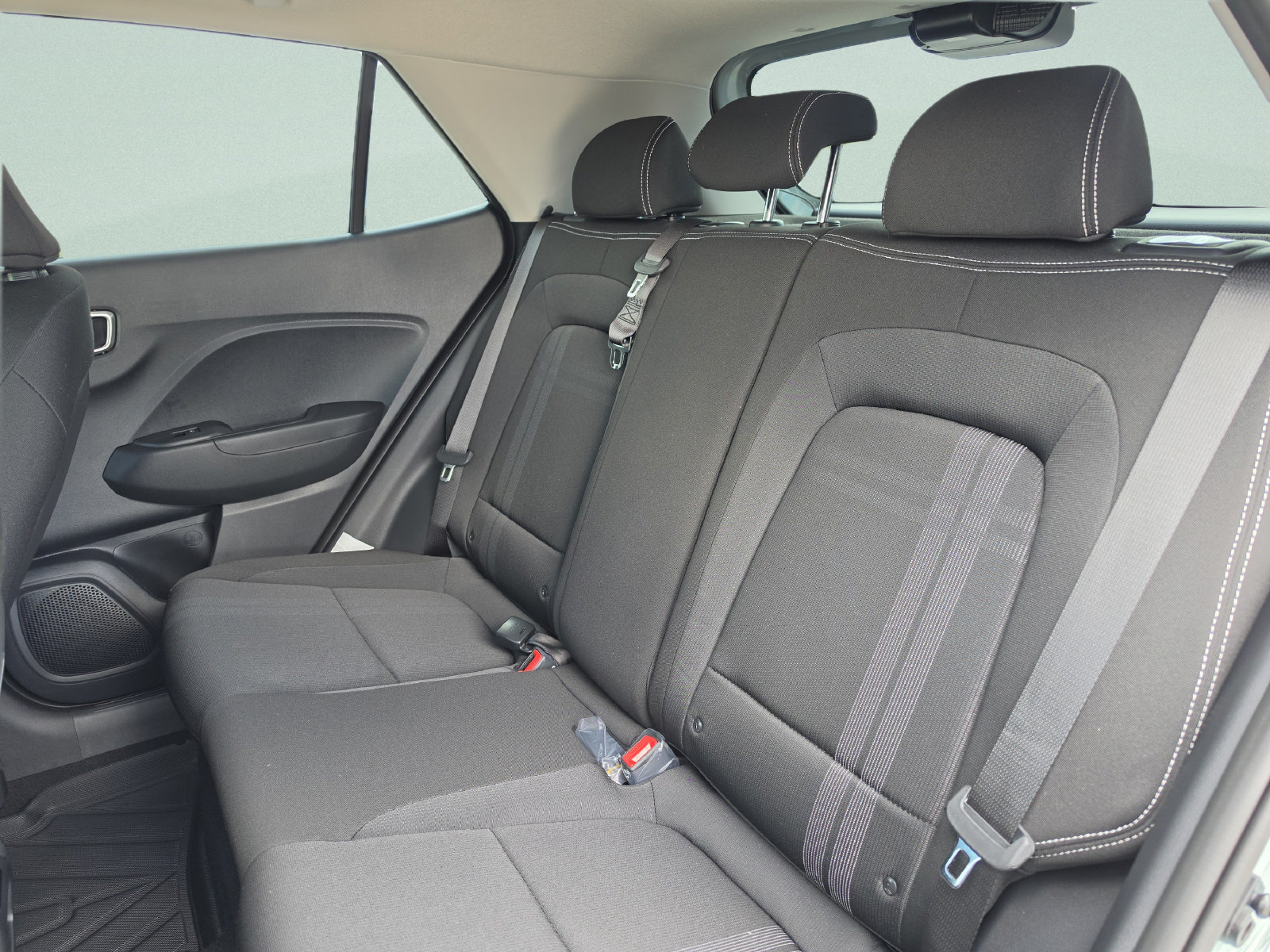 New 2026 Hyundai Venue SEL FWD image 19
