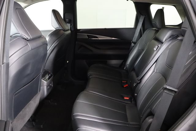 Used 2023 INFINITI QX60 Luxe w/ Cargo Package FWD image 16