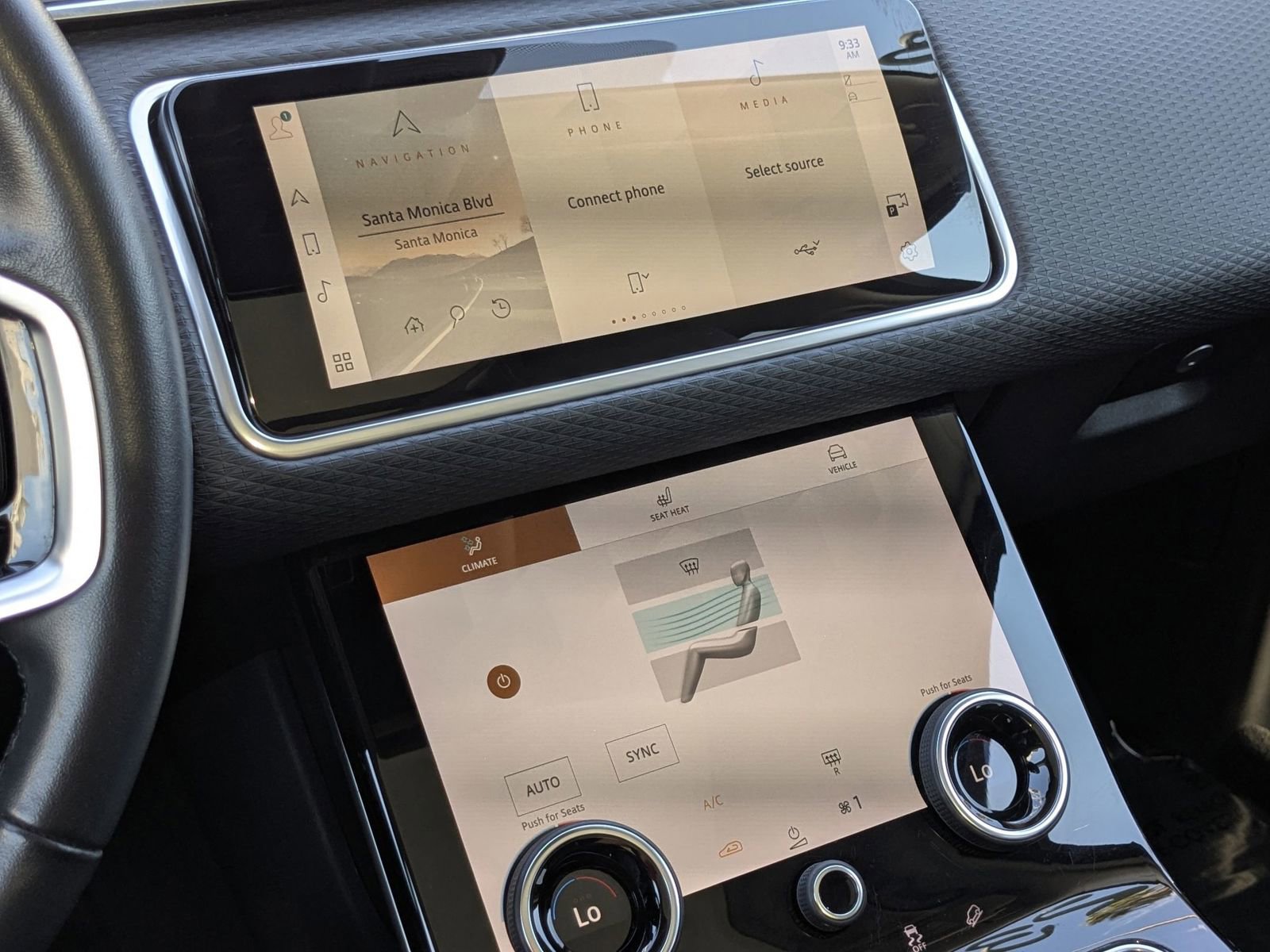 Used 2023 Land Rover Range Rover Velar S image 15