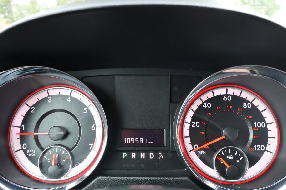 Used 2020 Dodge Grand Caravan SXT FWD image 29