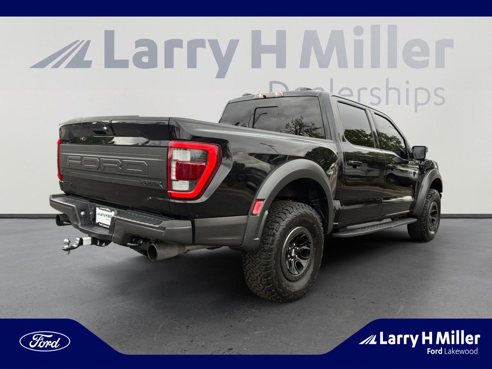Used 2023 Ford F150 Raptor w/ Raptor Carbon Fiber Package AWD/4WD image 5